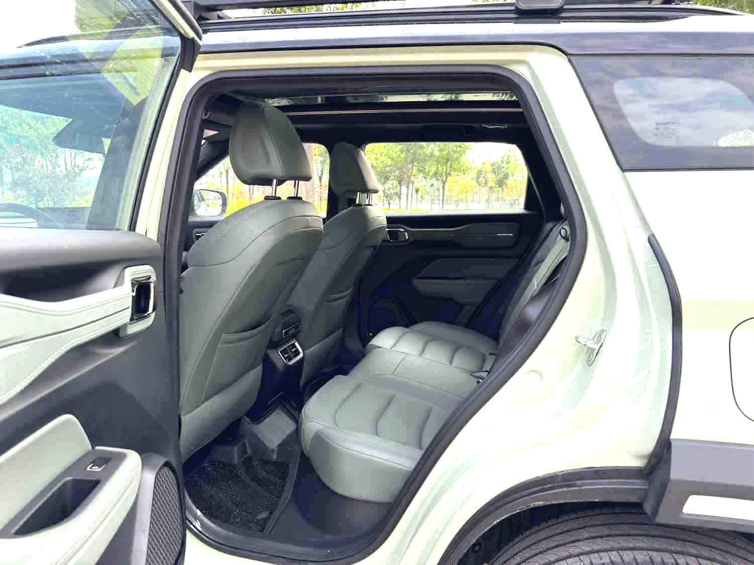 GEELY Cowboy 2024 #9 GEELY Cowboy 2024 car image #9