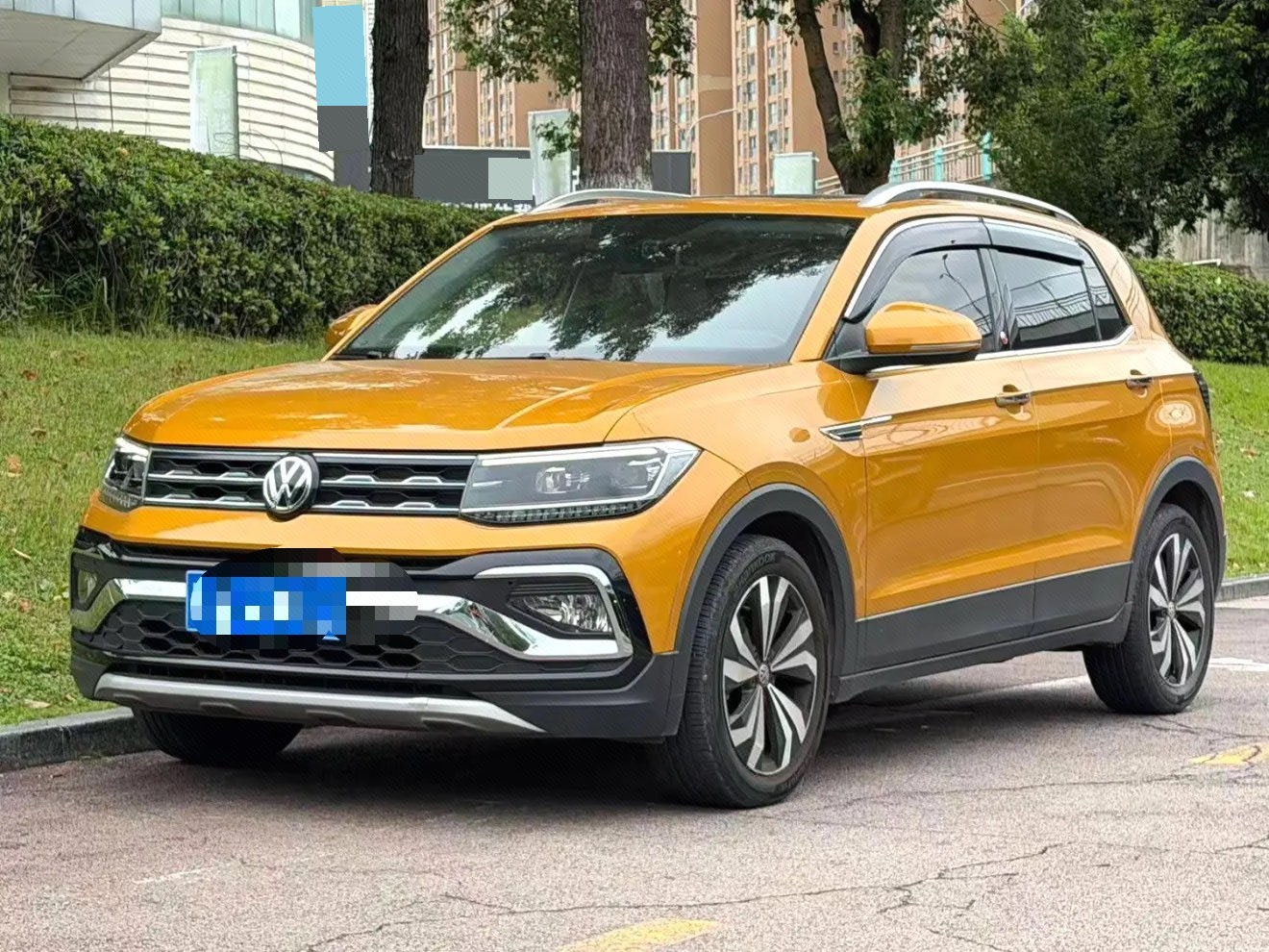 Volkswagen T-Cross 2019 Volkswagen T-Cross 2019 car image