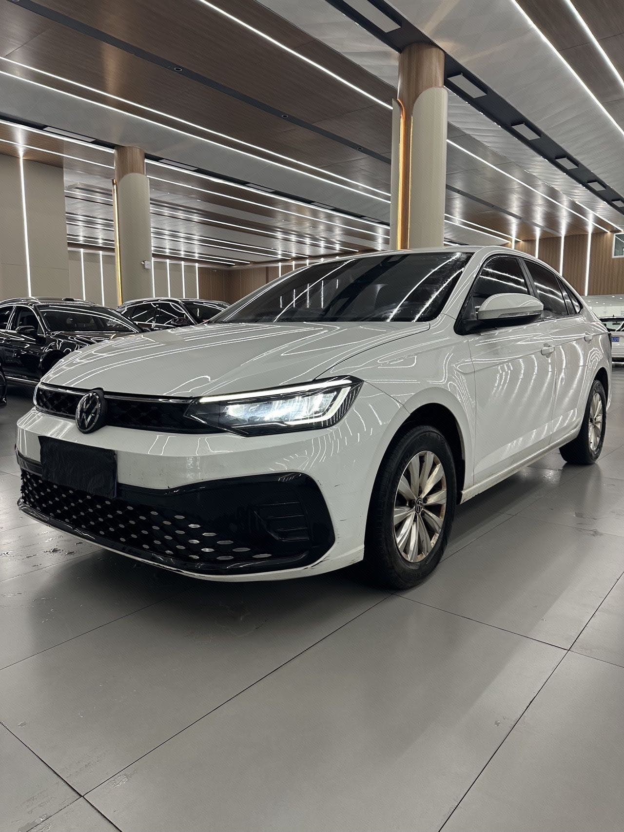 Volkswagen Lavida 2023 car image 