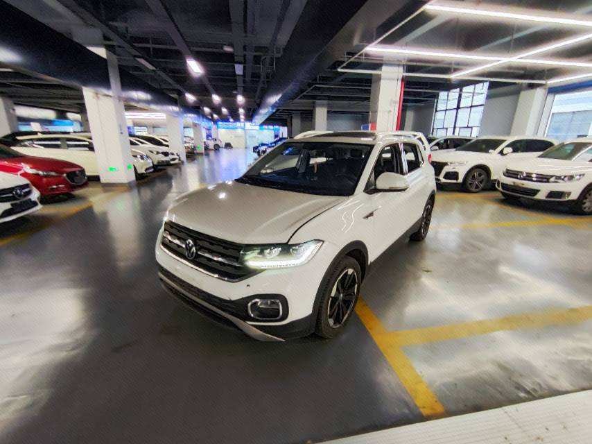 2024 2024 immagine di auto