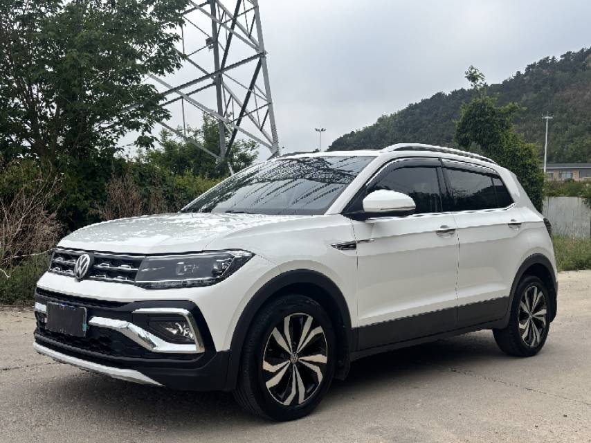Volkswagen T-Cross 2020 Volkswagen T-Cross 2020 car image