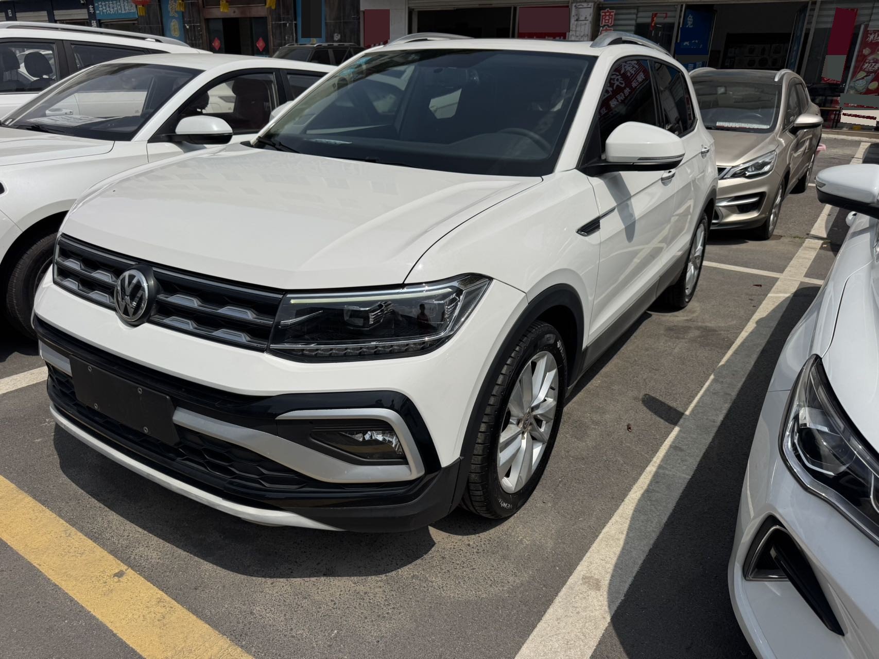 Volkswagen T-Cross 2020 car image 