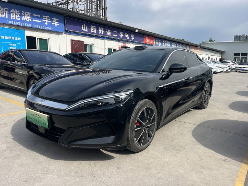 BYD HanL 2025 BYD HanL 2025 car image