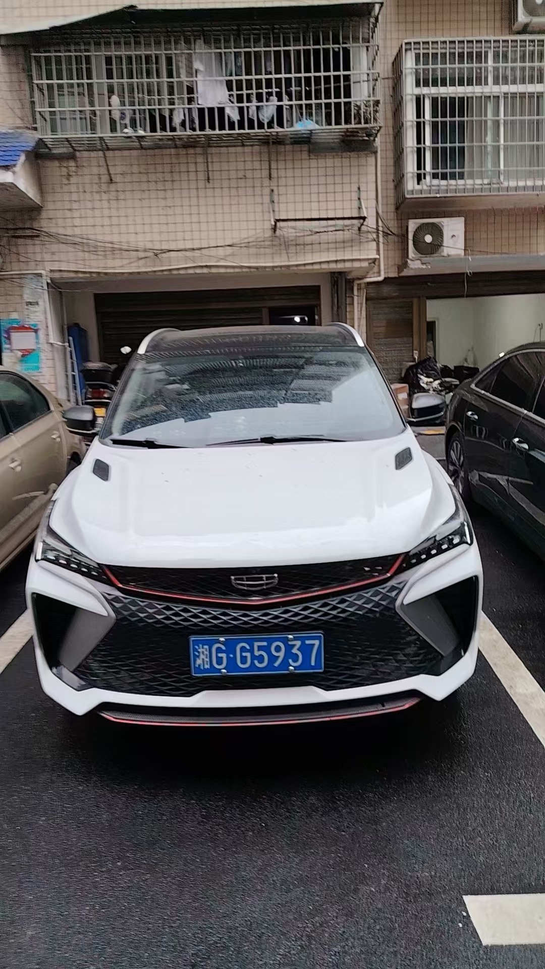 GEELY Coolray 2024 #4 GEELY Coolray 2024 car image #4