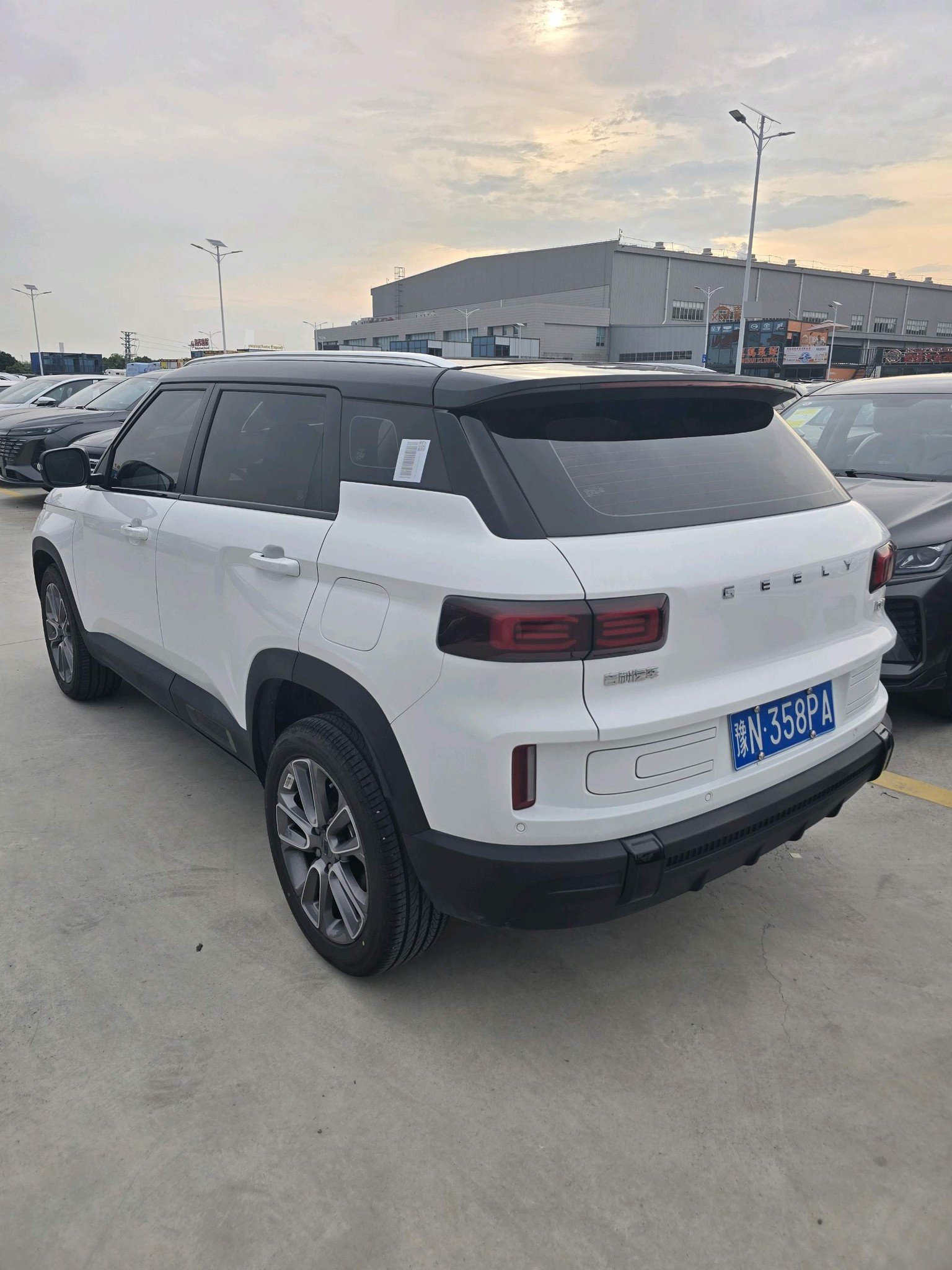 GEELY ICON 2025 #4 GEELY ICON 2025 image de voiture #4