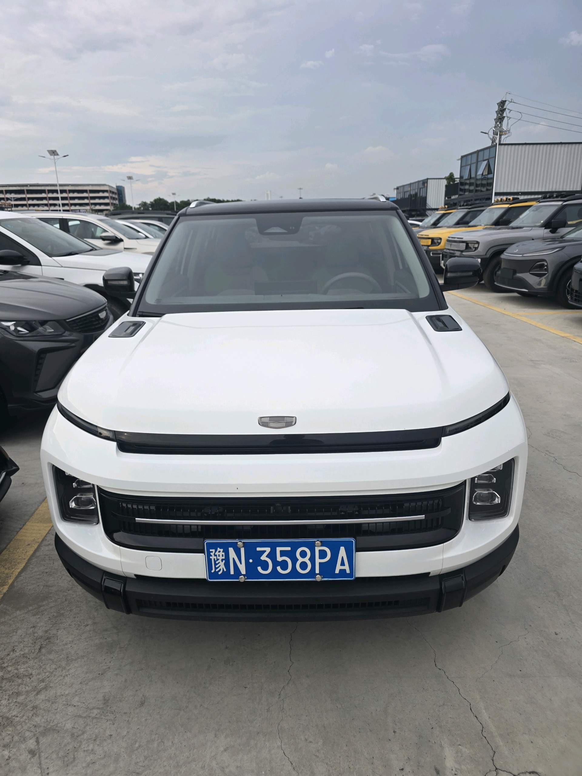 GEELY ICON 2025 #2 GEELY ICON 2025 image de voiture #2