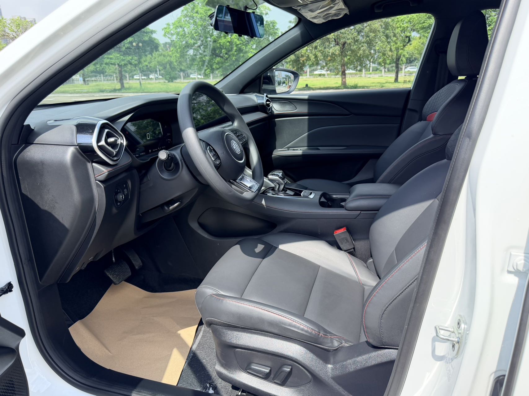 MG 5 2024 imagen de coche #4