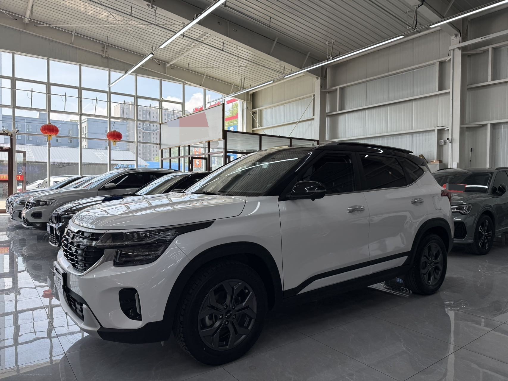 Kia Seltos 2023 Kia Seltos 2023 car image