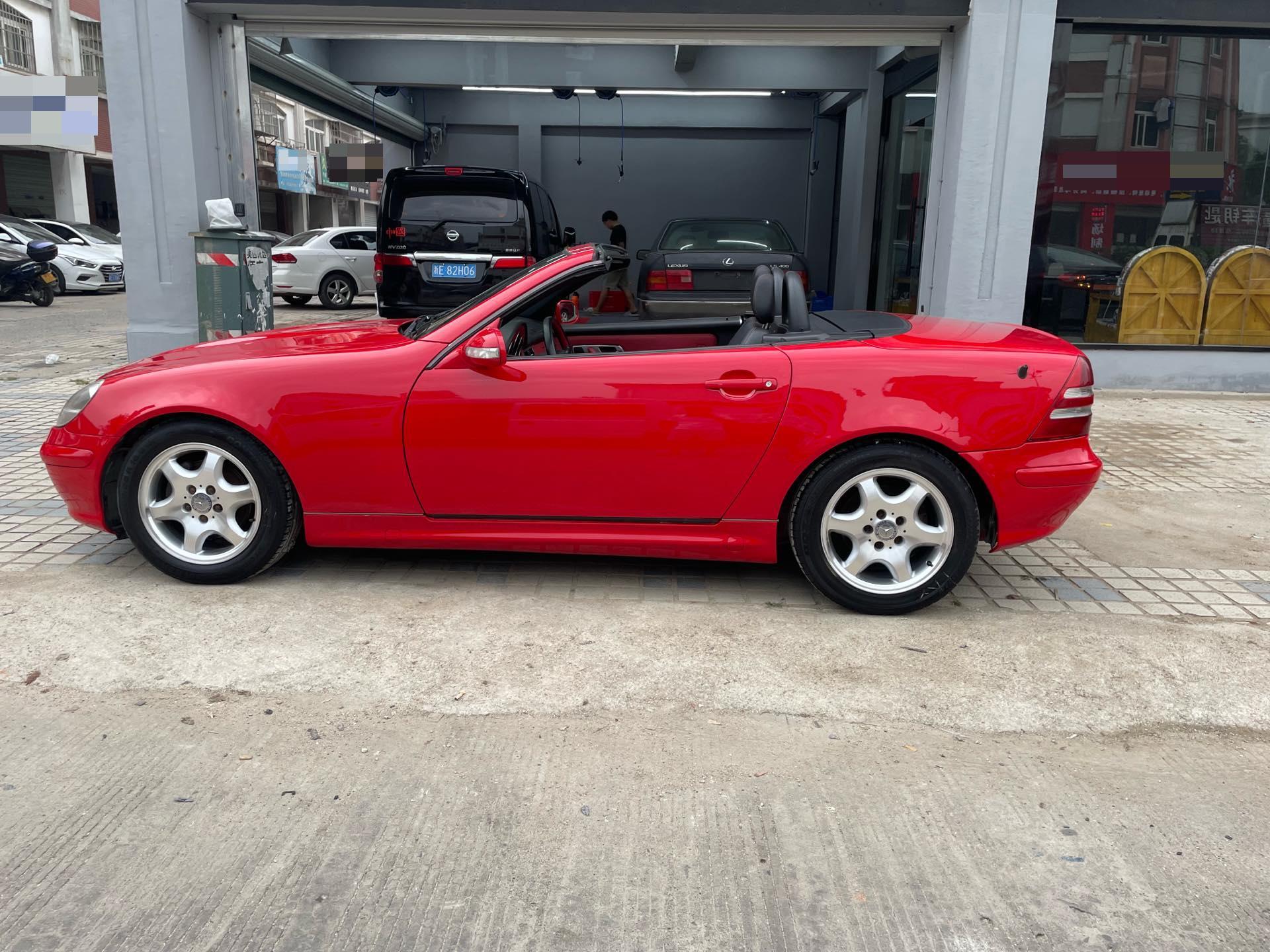 Mercedes-Benz SLK Class 2001 car image #9