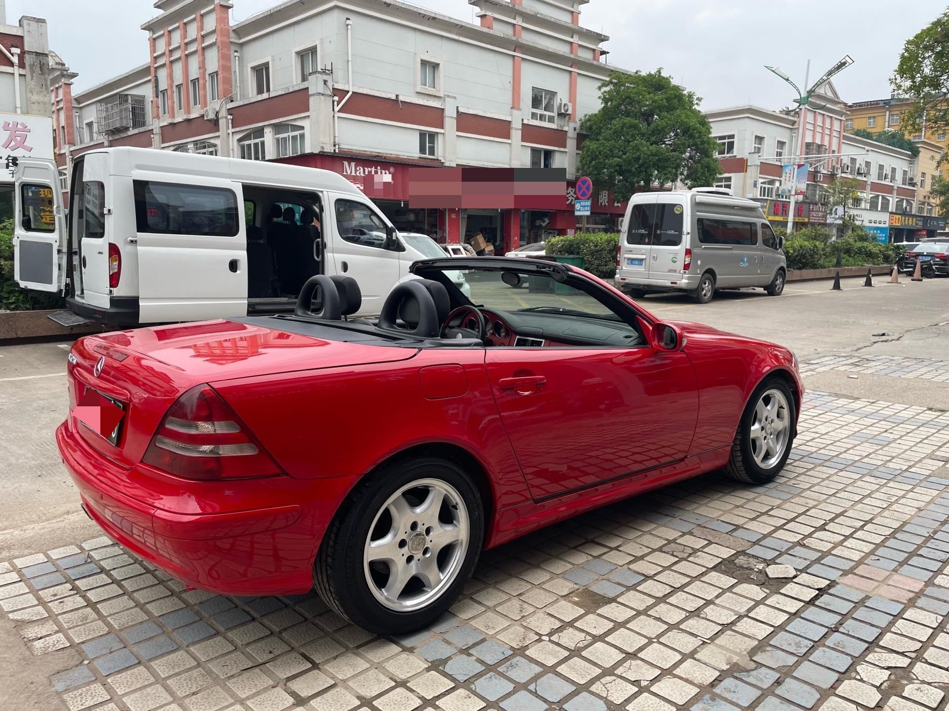 Mercedes-Benz SLK Class 2001 car image #11