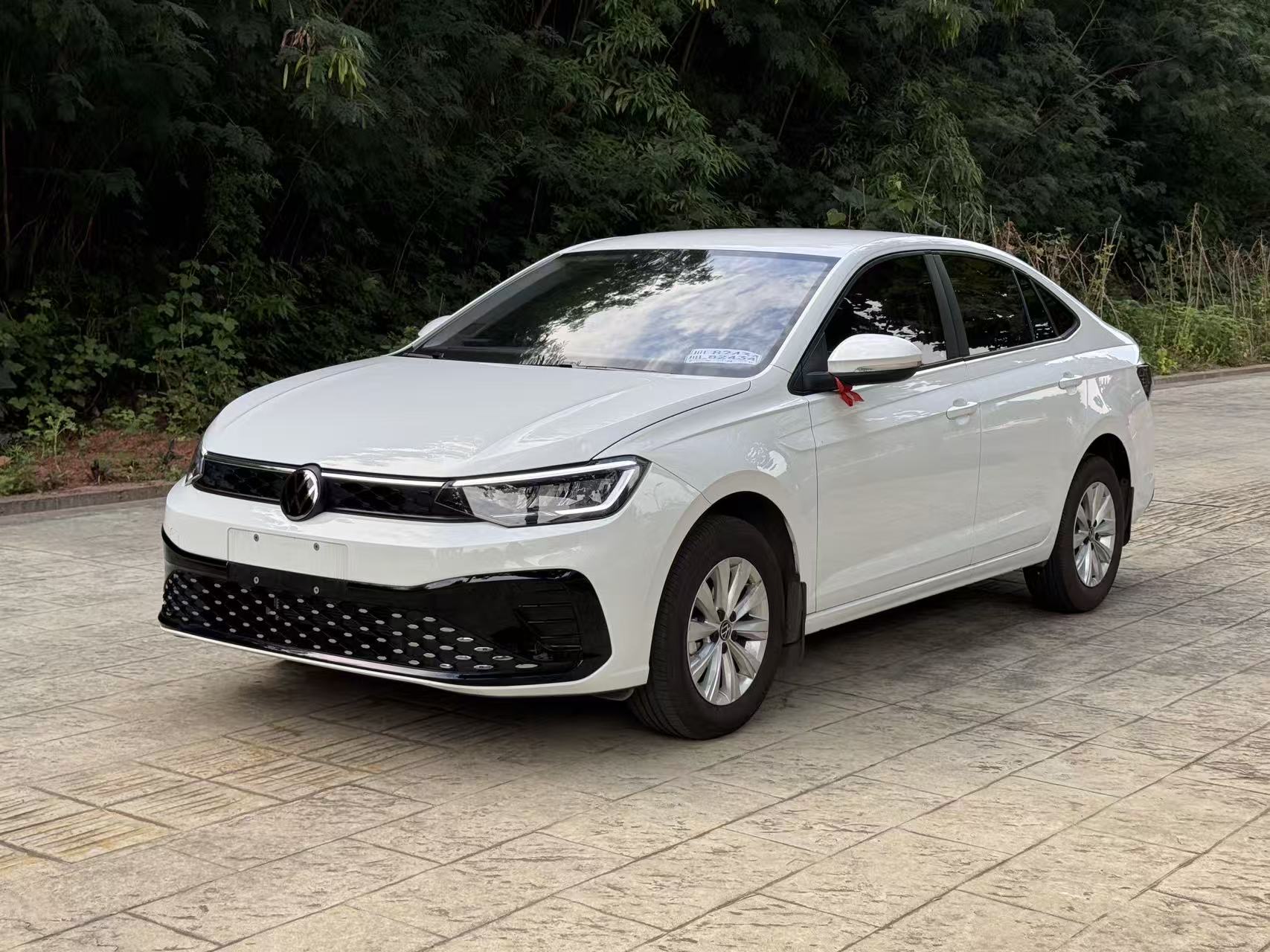 Volkswagen Lavida 2026 car image 
