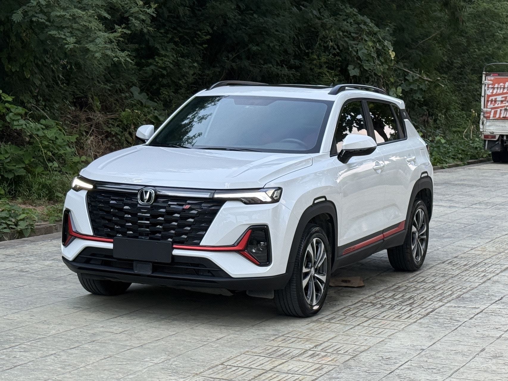 Changan CS35 Plus 2023 صورة سيارة 