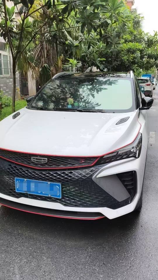 GEELY Coolray 2023 car image #2