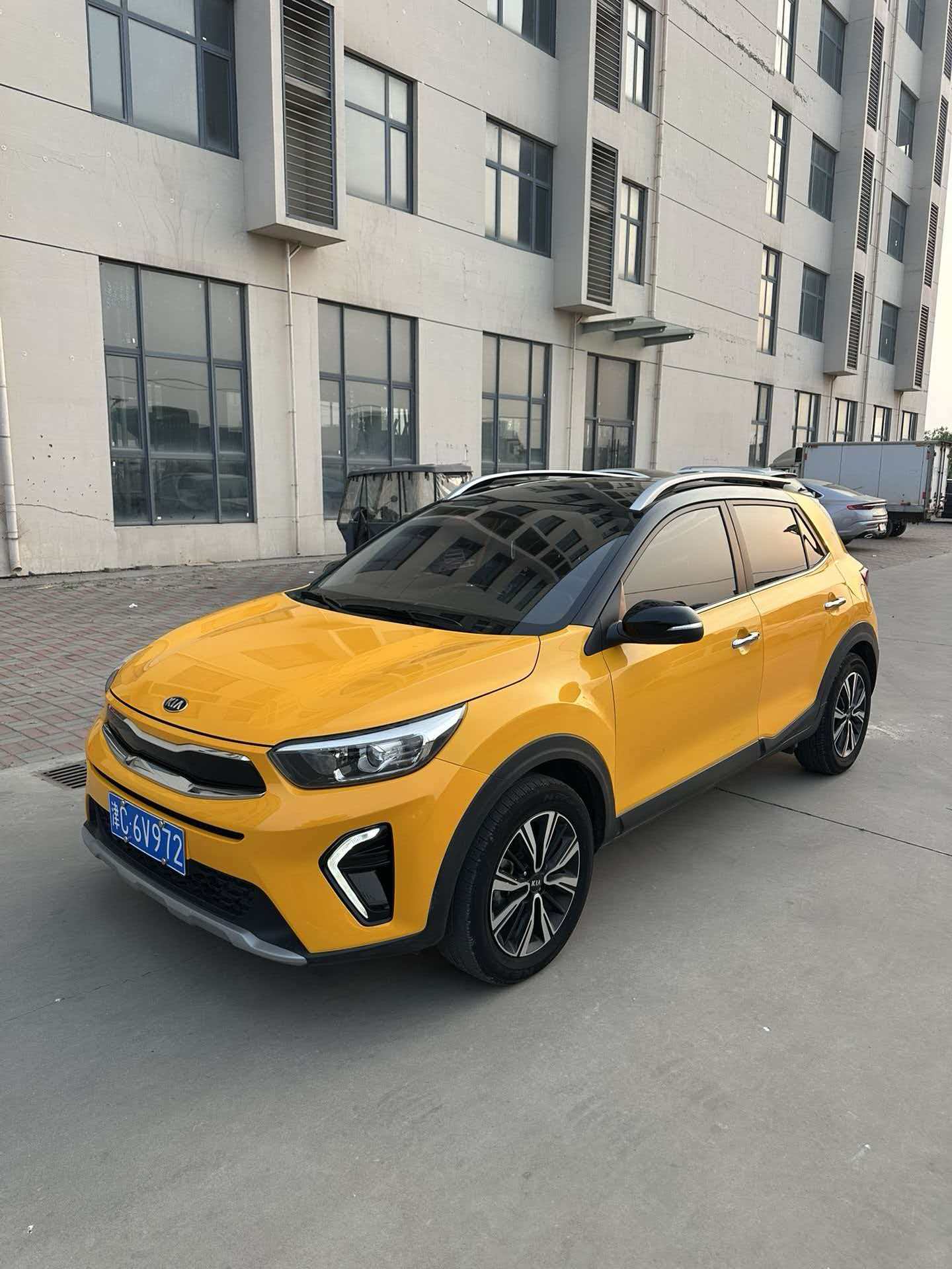 Kia KX1 2020 Kia KX1 2020 car image