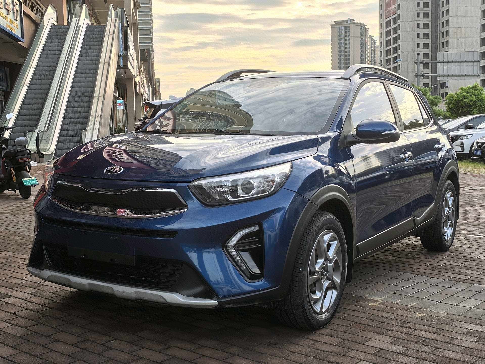 Kia KX1 2019 Kia KX1 2019 car image