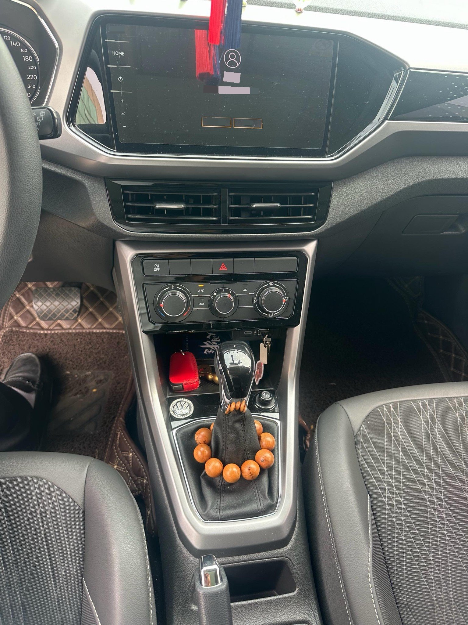 Volkswagen T-Cross 2021 #3 Volkswagen T-Cross 2021 car image #3