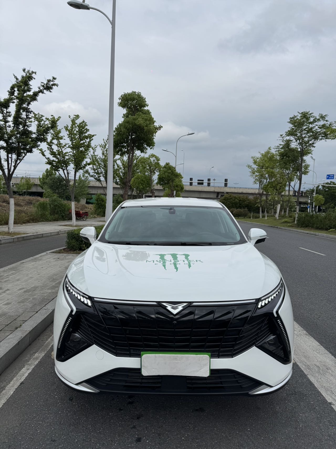 Kaiyi Kunlun 2024 #2 Kaiyi Kunlun 2024 car image #2