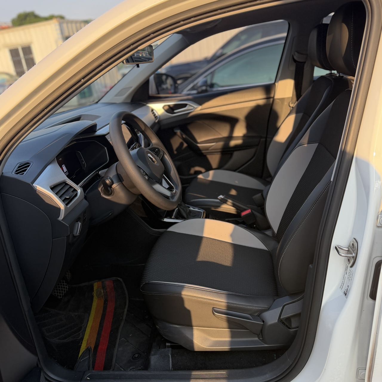 2024 #8 2024 immagine di auto #8