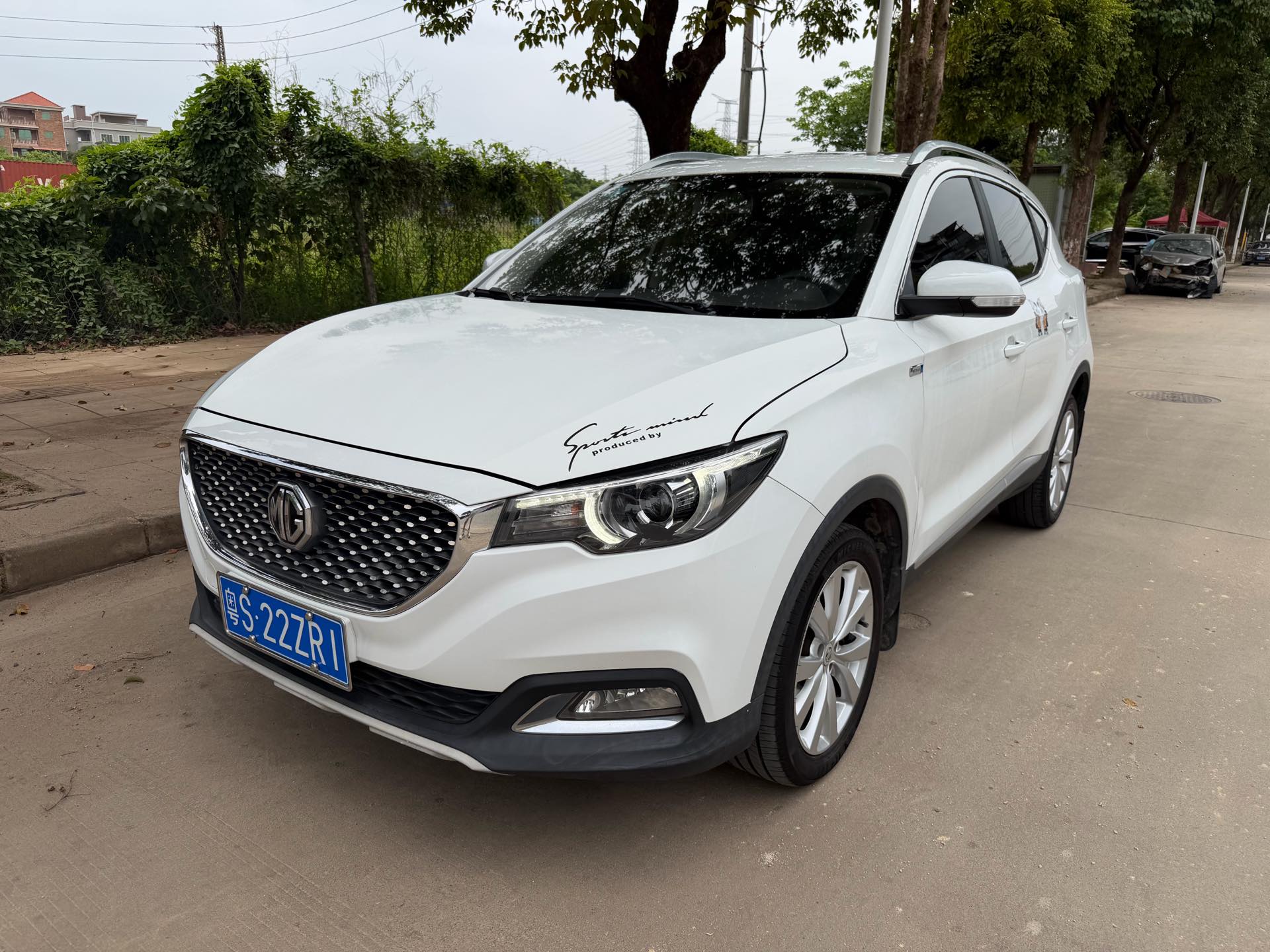 MG ZS 2017 MG ZS 2017 car image