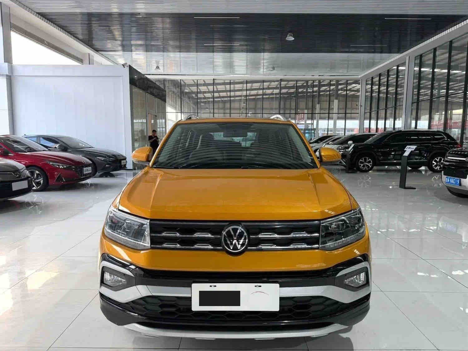 Volkswagen T-Cross 2021 #2 Volkswagen T-Cross 2021 car image #2