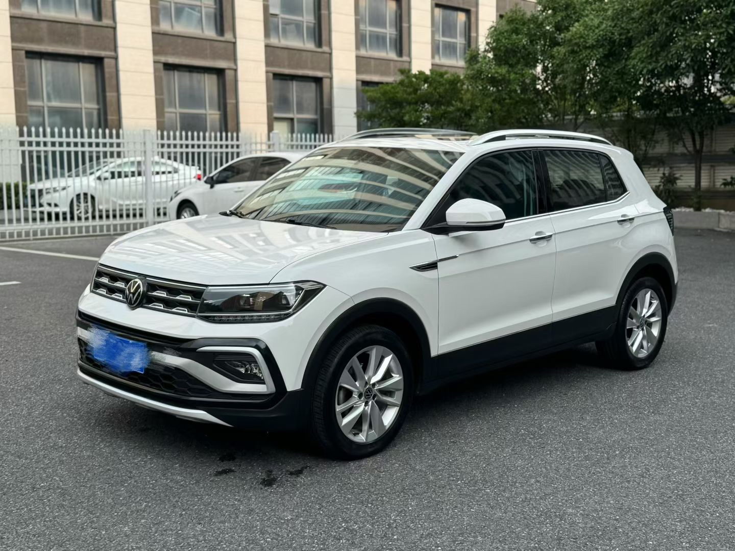 Volkswagen T-Cross 2021 Volkswagen T-Cross 2021 car image