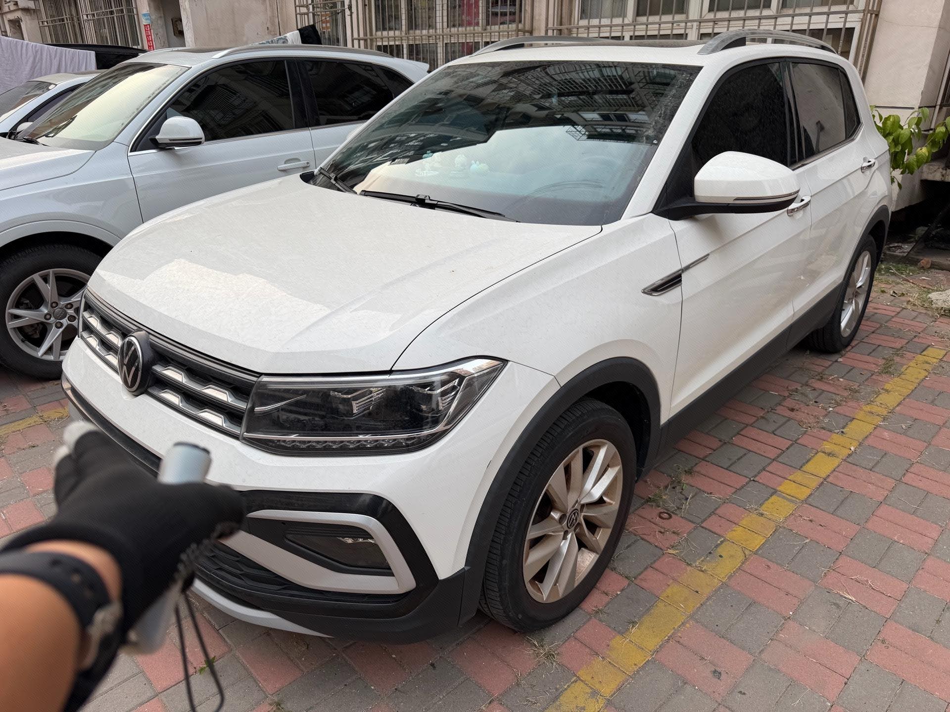 Volkswagen T-Cross 2021 Volkswagen T-Cross 2021 car image
