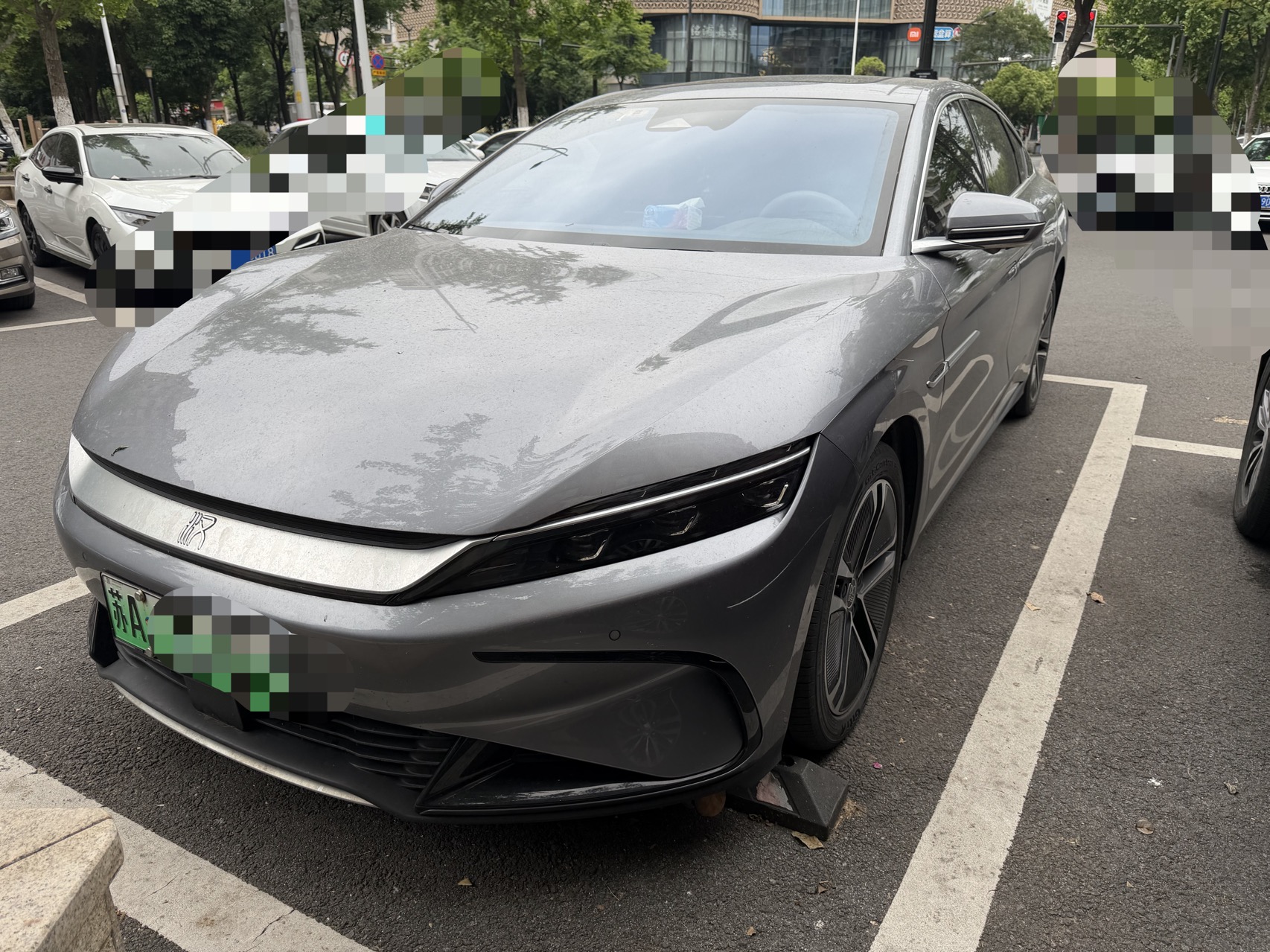 BYD Han 2023 BYD Han 2023 car image
