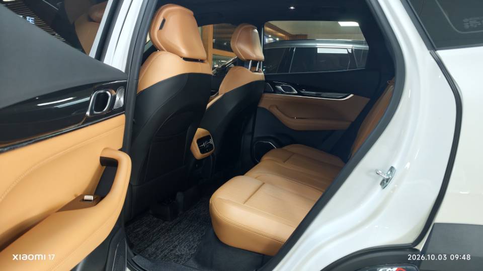 GEELY Boyue L 2025 car image #4