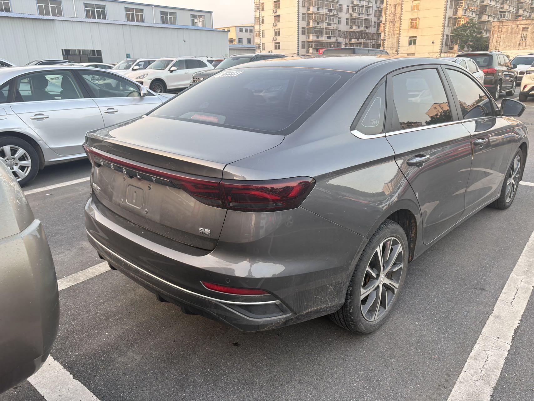 GEELY Emgrand 2023 #6 GEELY Emgrand 2023 image de voiture #6