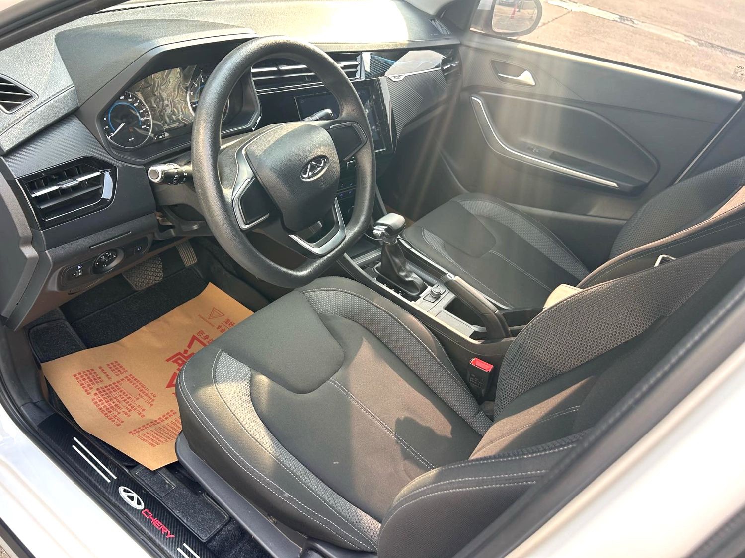 Chery Tiggo 3x 2025 #4 Chery Tiggo 3x 2025 imagen de coche #4