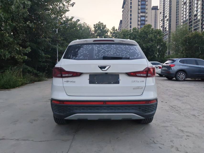 Jetta VS5 2023 #4 Jetta VS5 2023 صورة سيارة #4