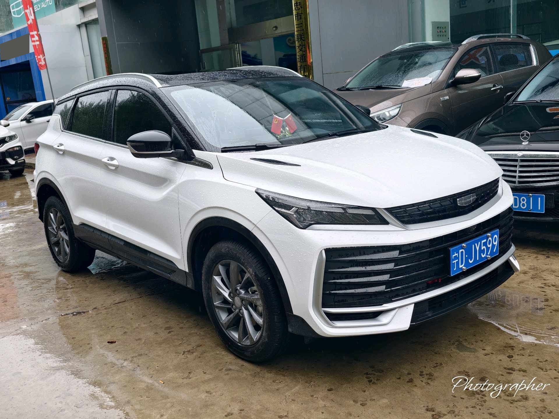 GEELY Coolray 2025 #3 GEELY Coolray 2025 car image #3