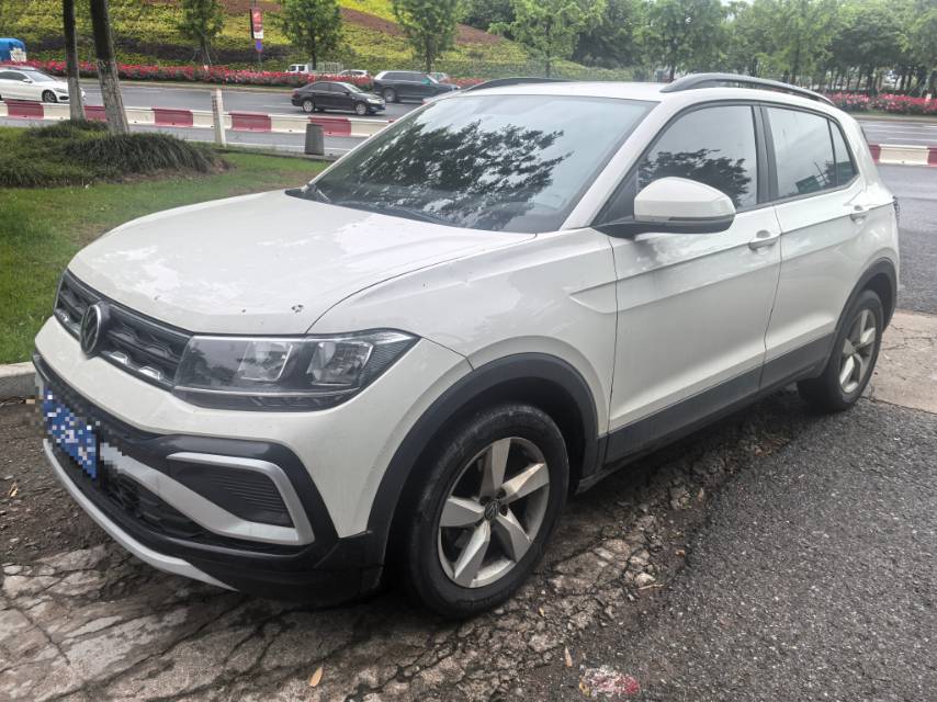 Volkswagen T-Cross 2021 Volkswagen T-Cross 2021 car image