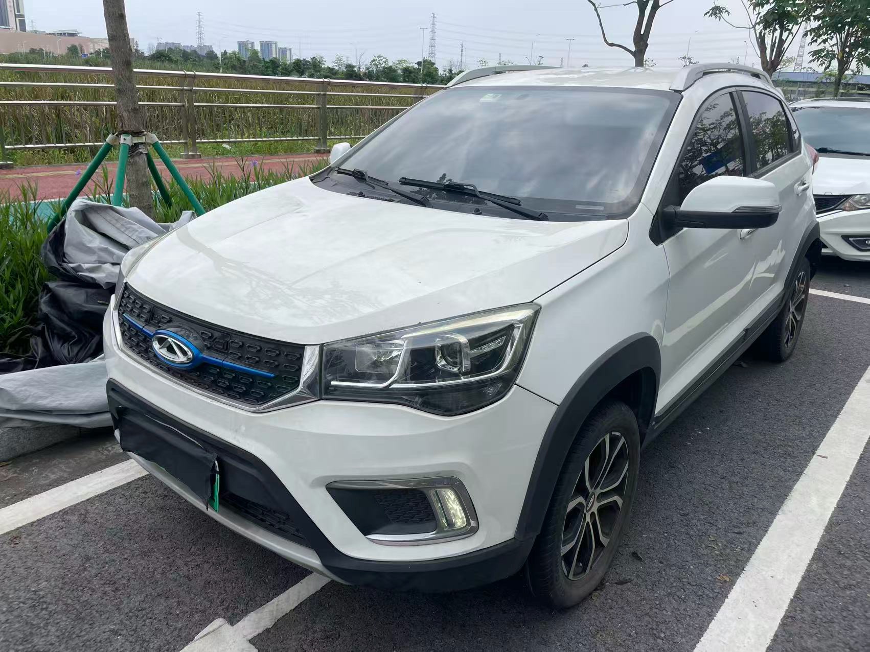 2018 2018 car image