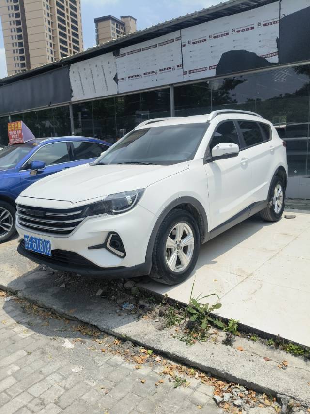 Jetour X70M 2021 Jetour X70M 2021 image de voiture