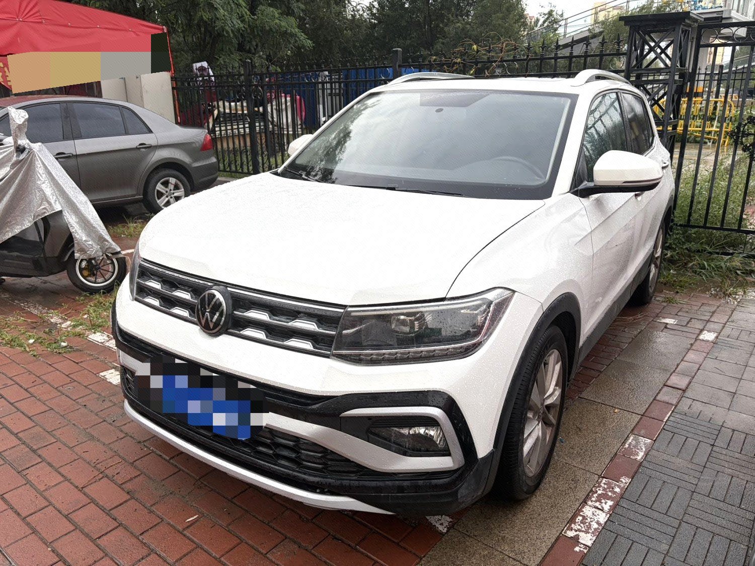 Volkswagen T-Cross 2021 car image 