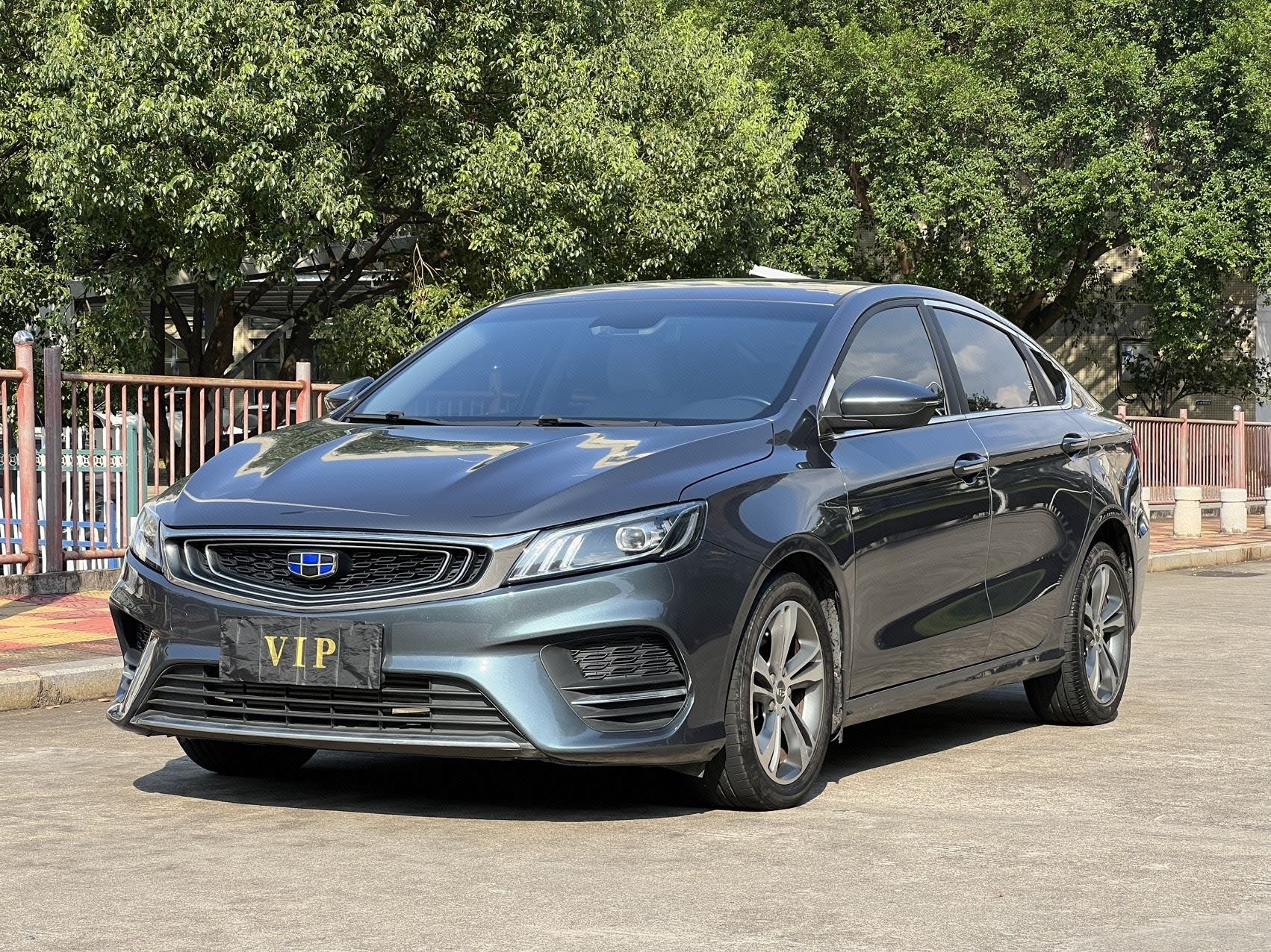 GEELY Binray 2018 car image 