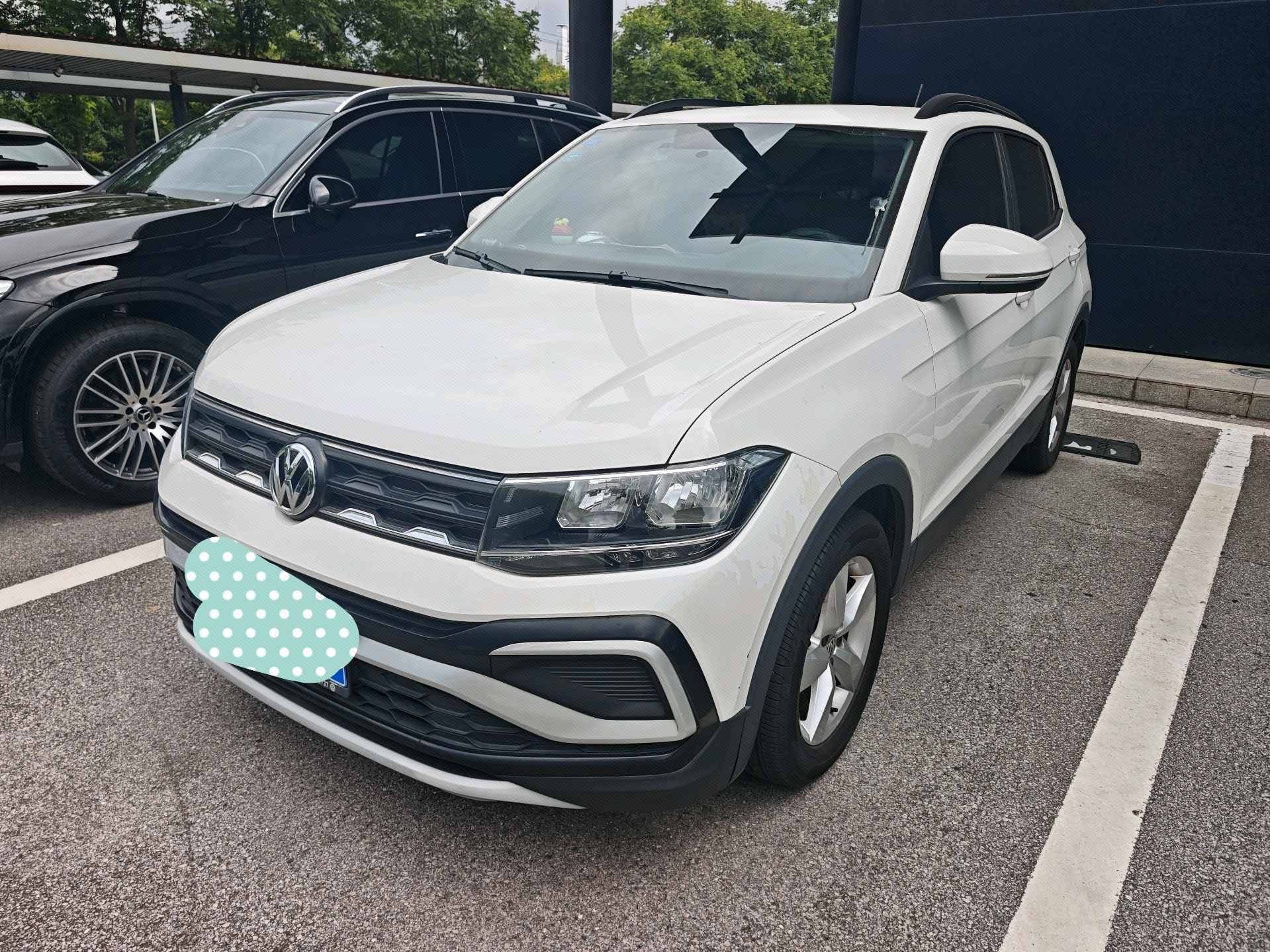 Volkswagen T-Cross 2019 Volkswagen T-Cross 2019 car image