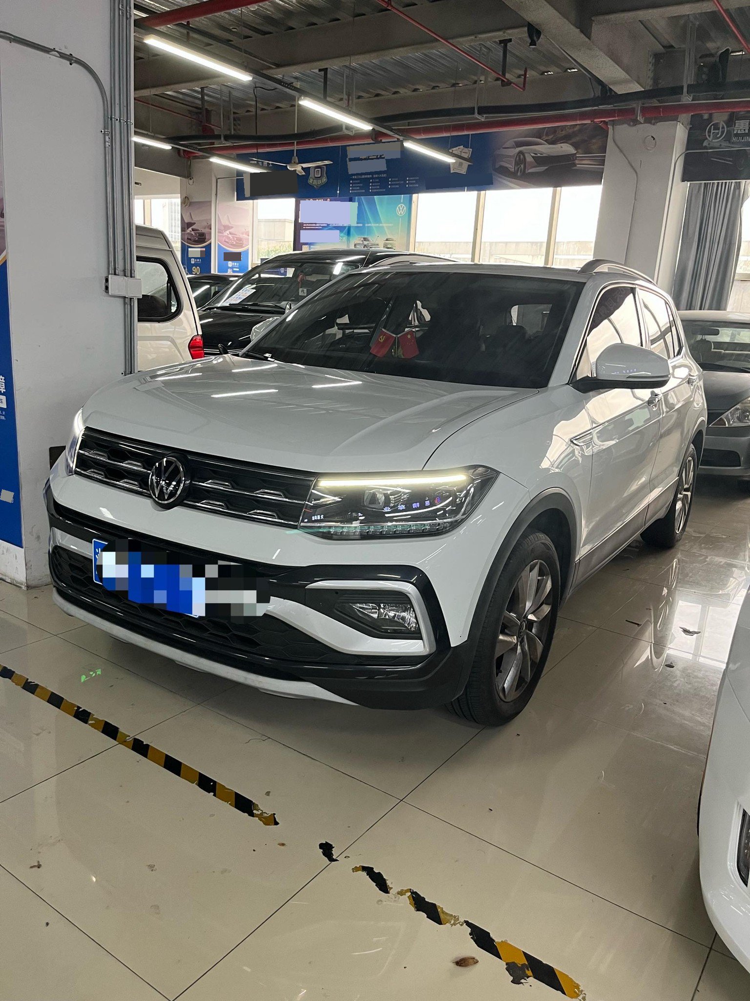 Volkswagen T-Cross 2024 Volkswagen T-Cross 2024 car image