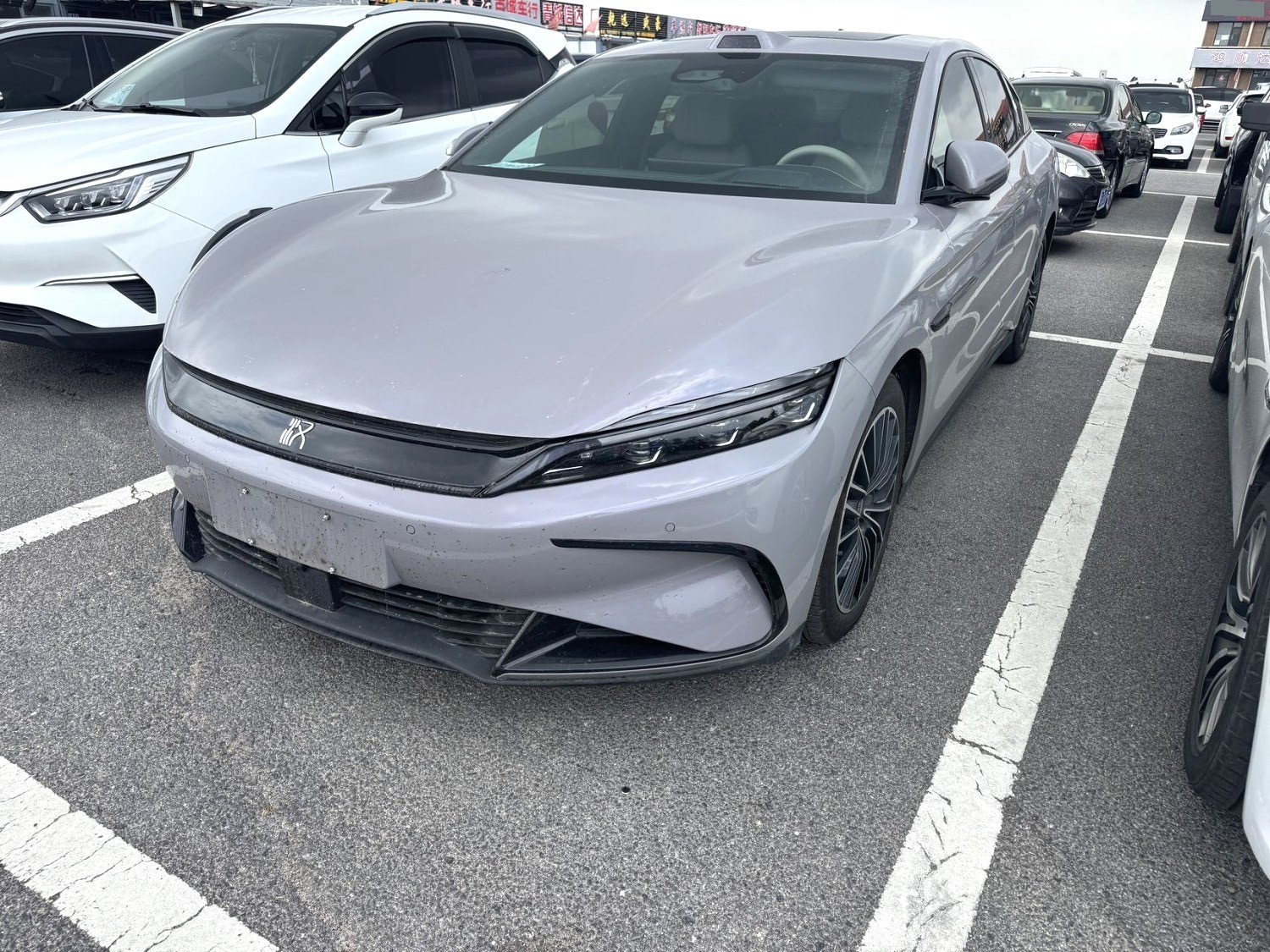 BYD Han 2025 BYD Han 2025 car image