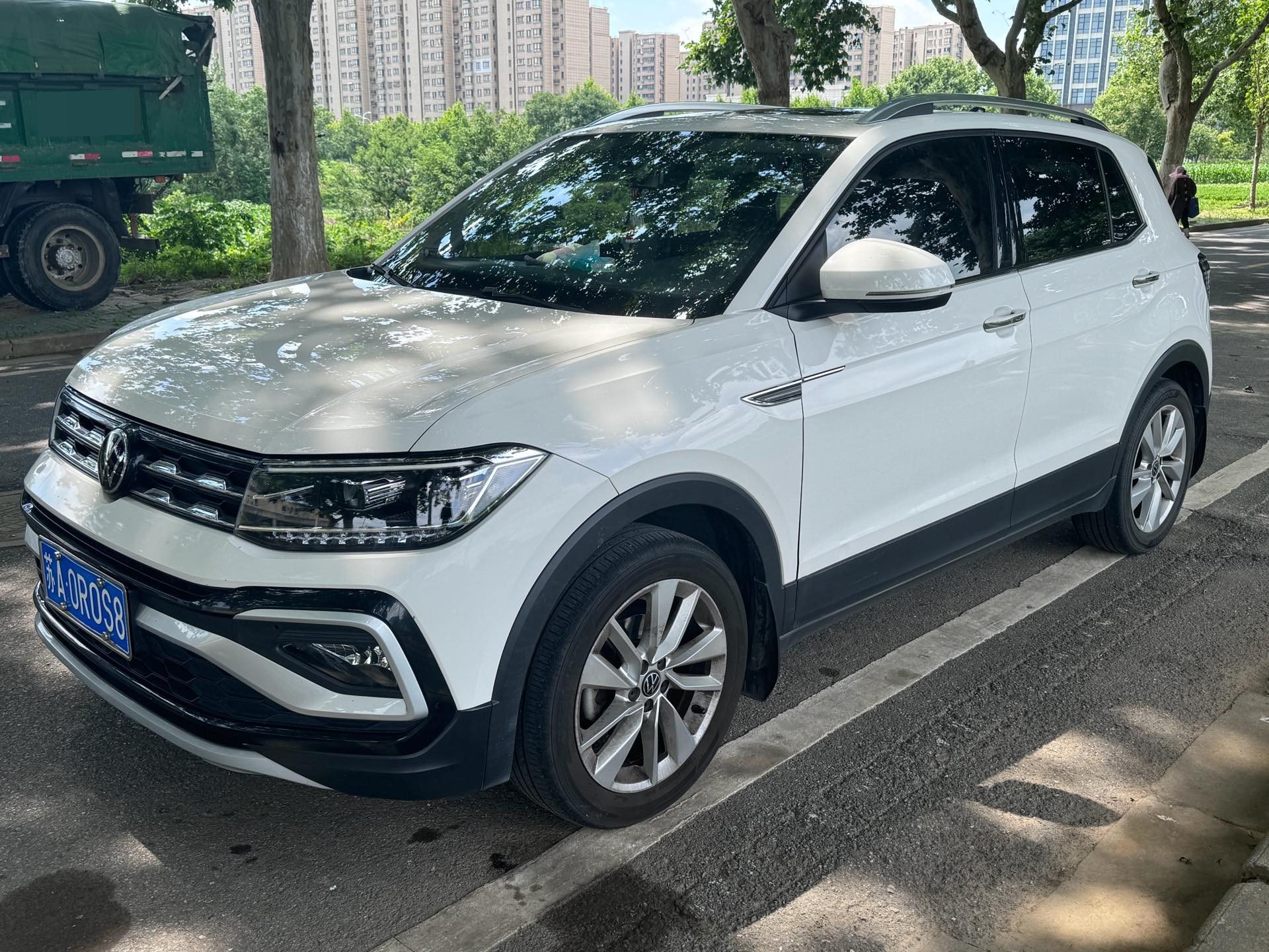 Volkswagen T-Cross 2021 Volkswagen T-Cross 2021 car image