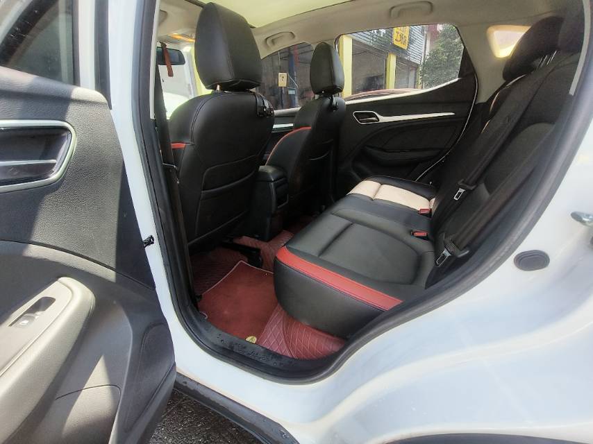 MG ZS 2019 immagine di auto #5