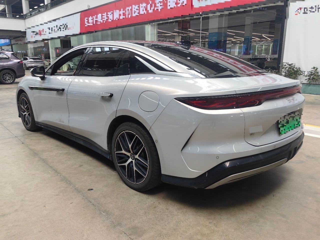 BYD HanL 2025 #7 BYD HanL 2025 immagine di auto #7