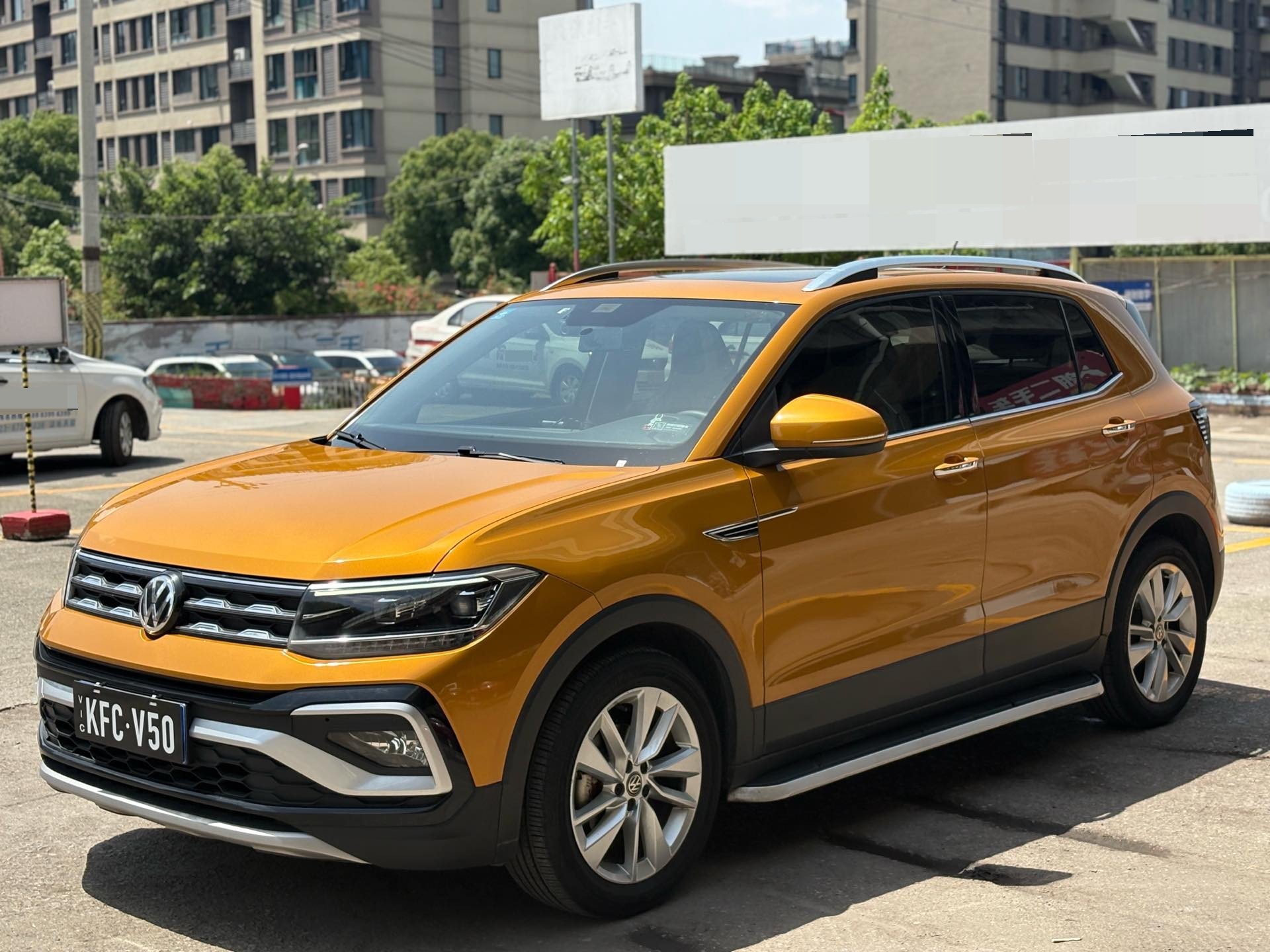 Volkswagen T-Cross 2020 Volkswagen T-Cross 2020 car image