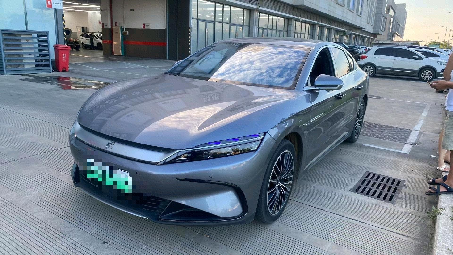 BYD Han 2024 BYD Han 2024 car image