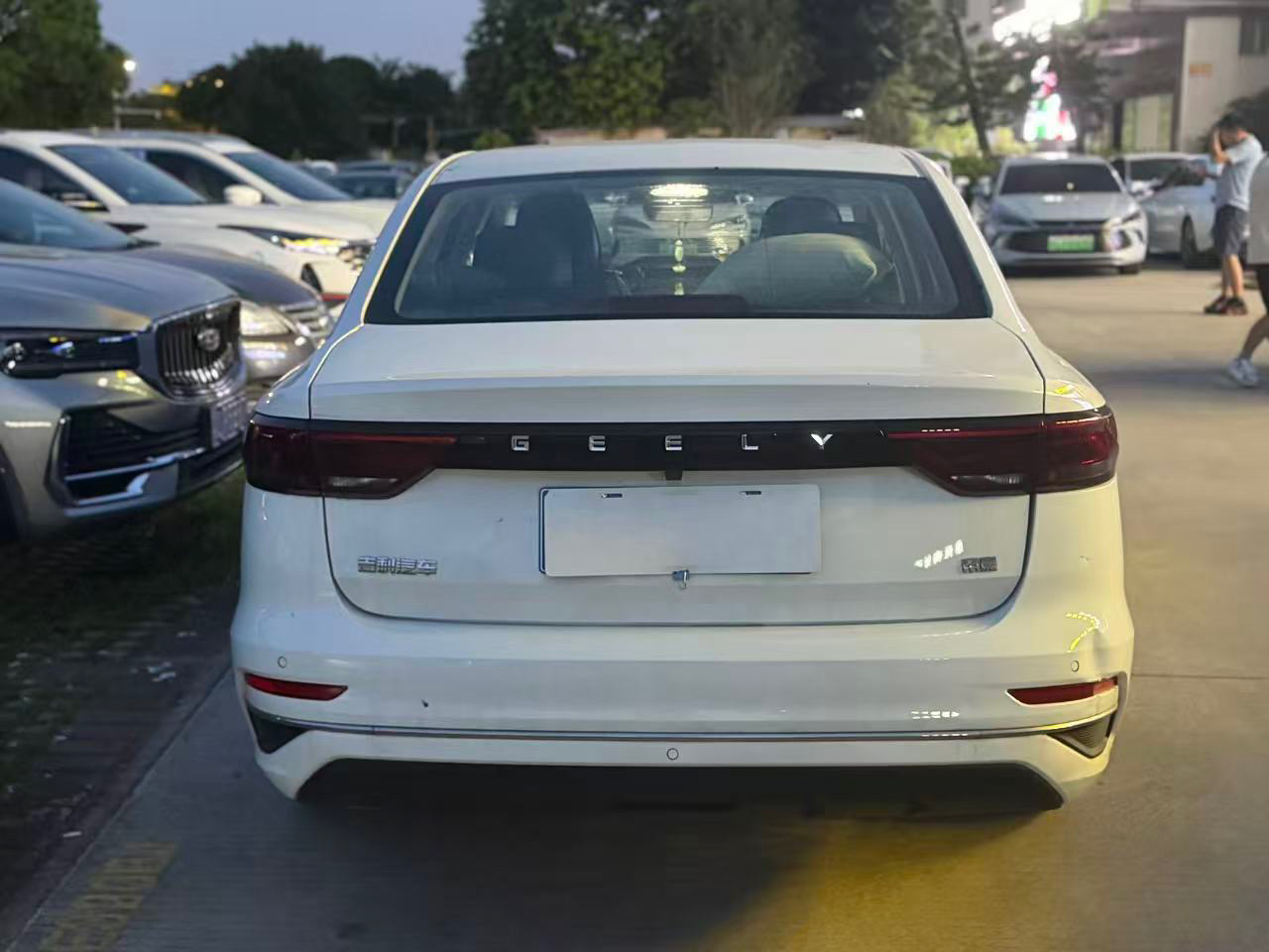 GEELY Emgrand 2023 #5 GEELY Emgrand 2023 car image #5