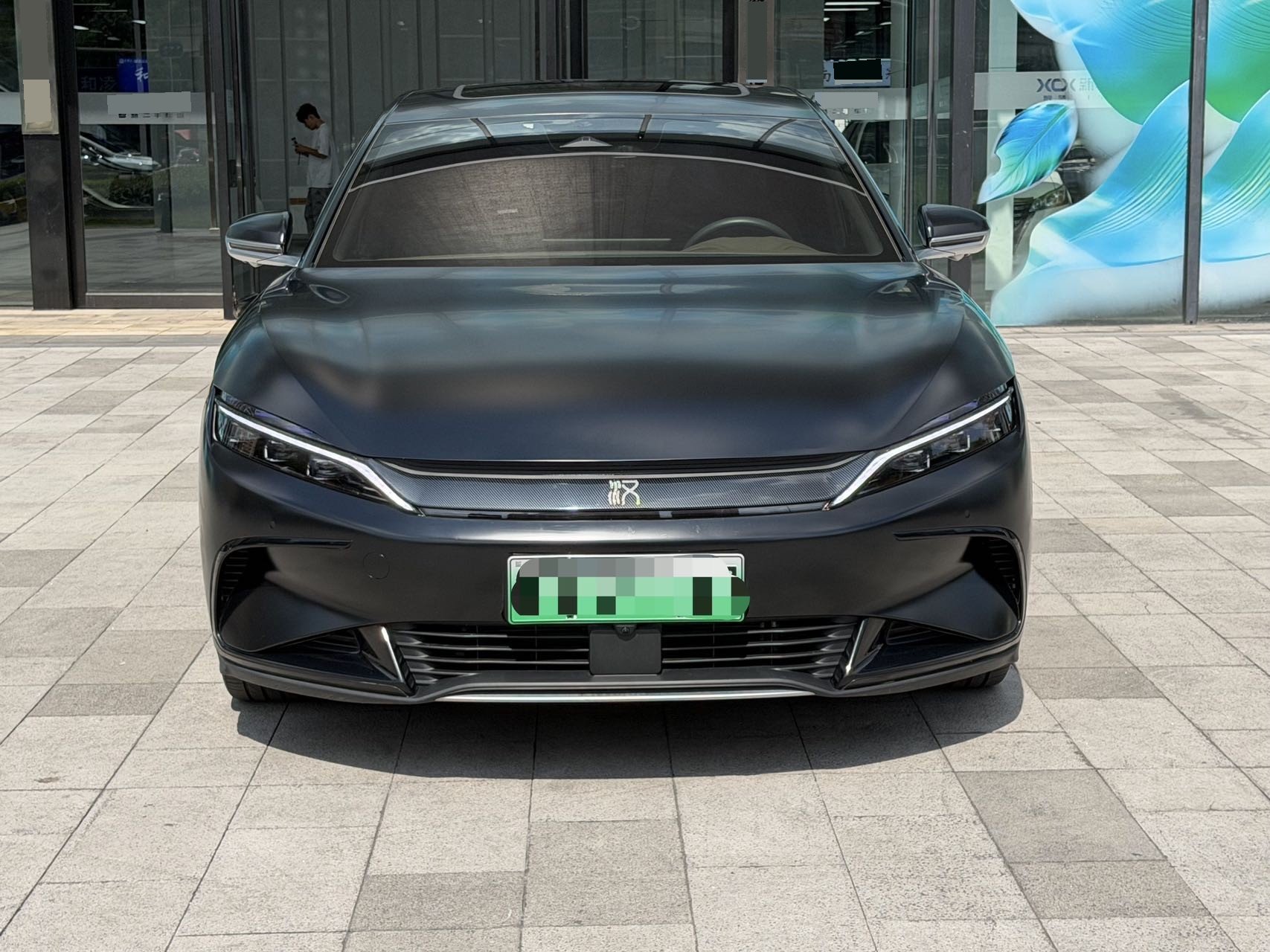 BYD Han 2023 car image #2