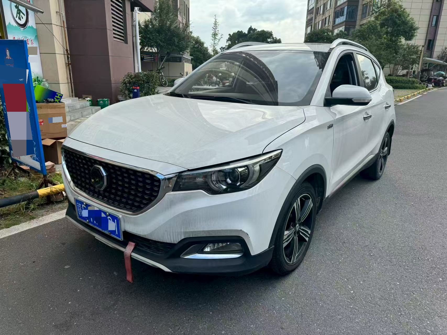 MG ZS 2018 MG ZS 2018 car image