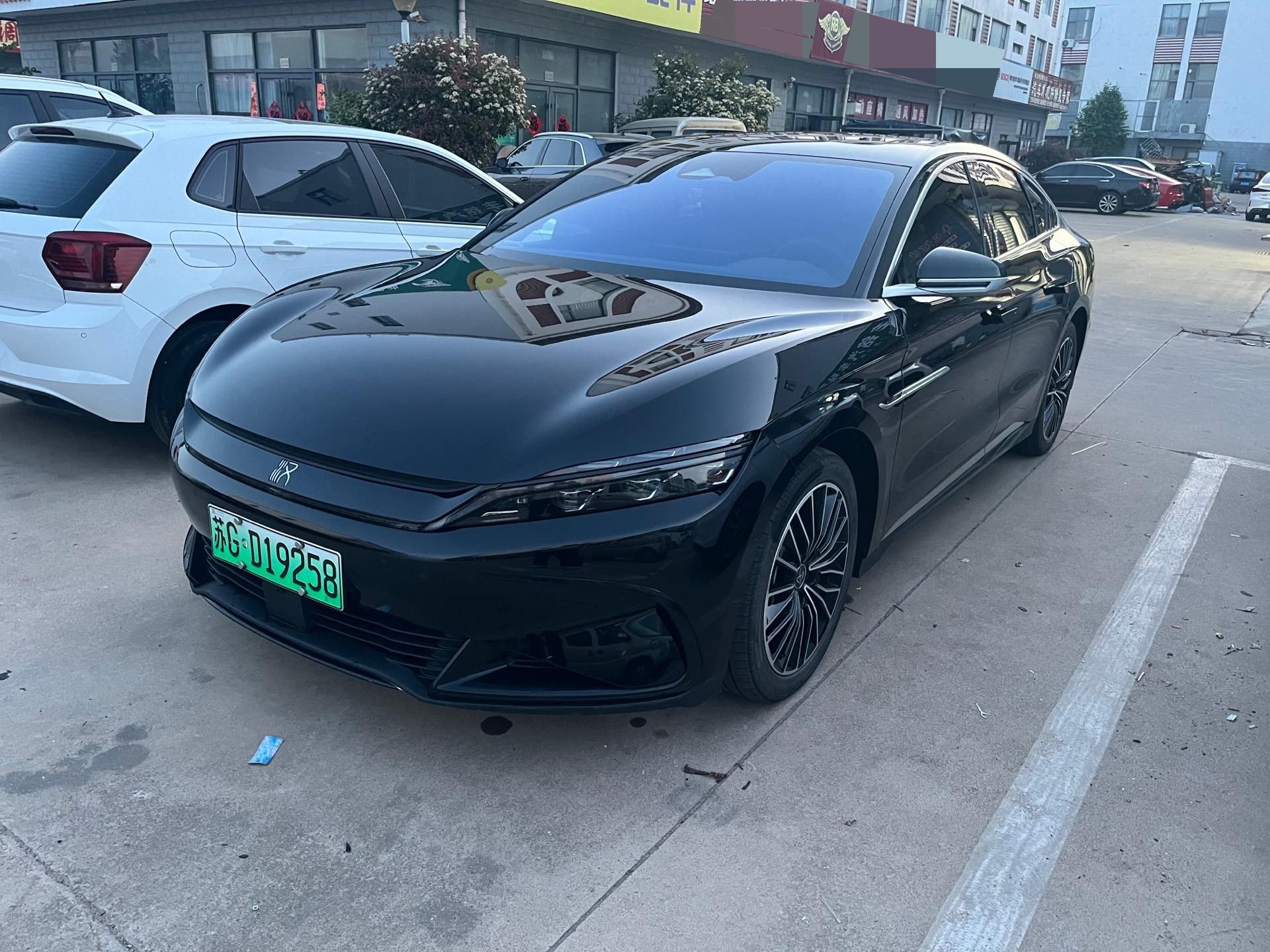 BYD Han 2023 BYD Han 2023 car image