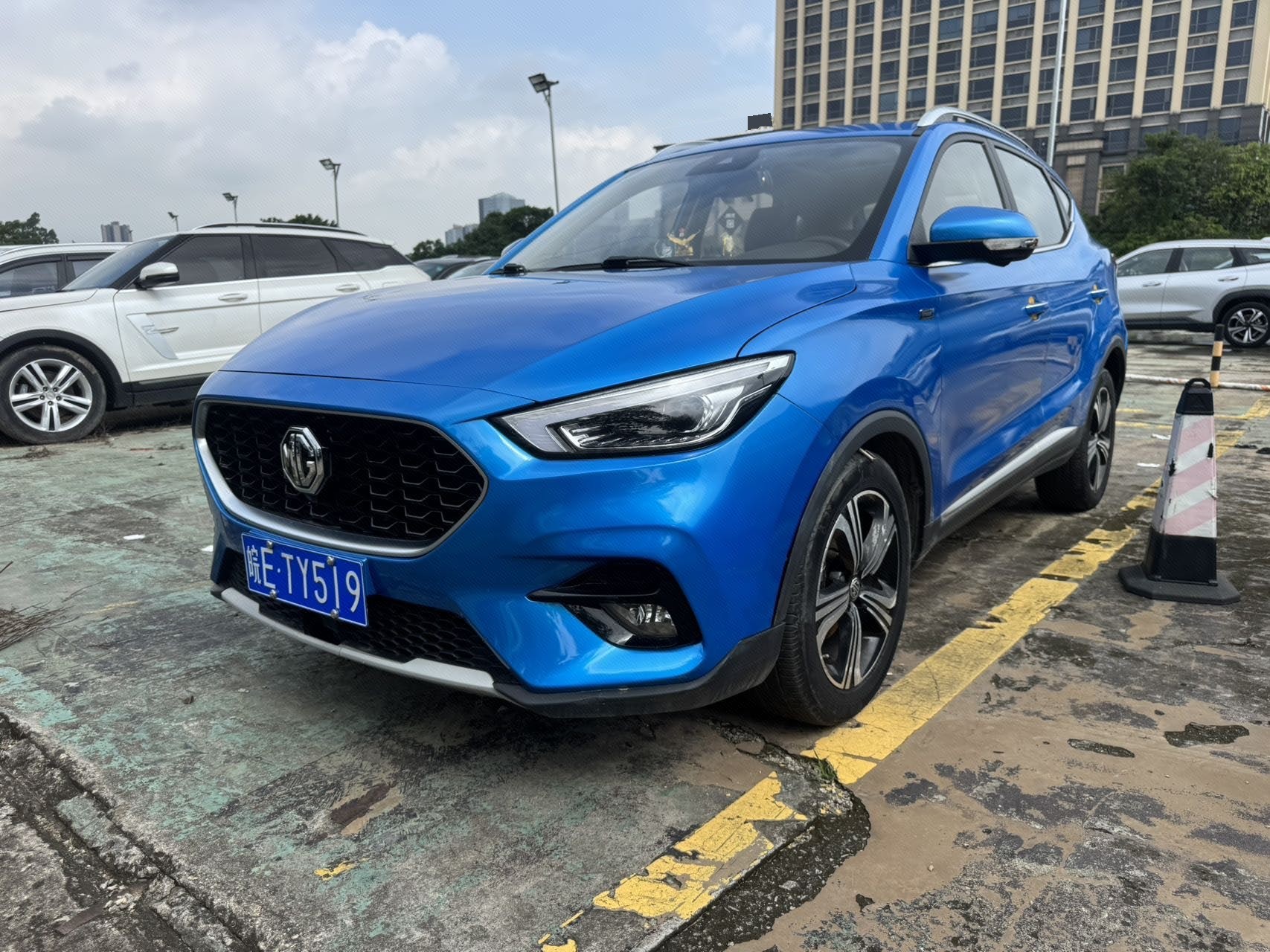 MG ZS 2019 car image 
